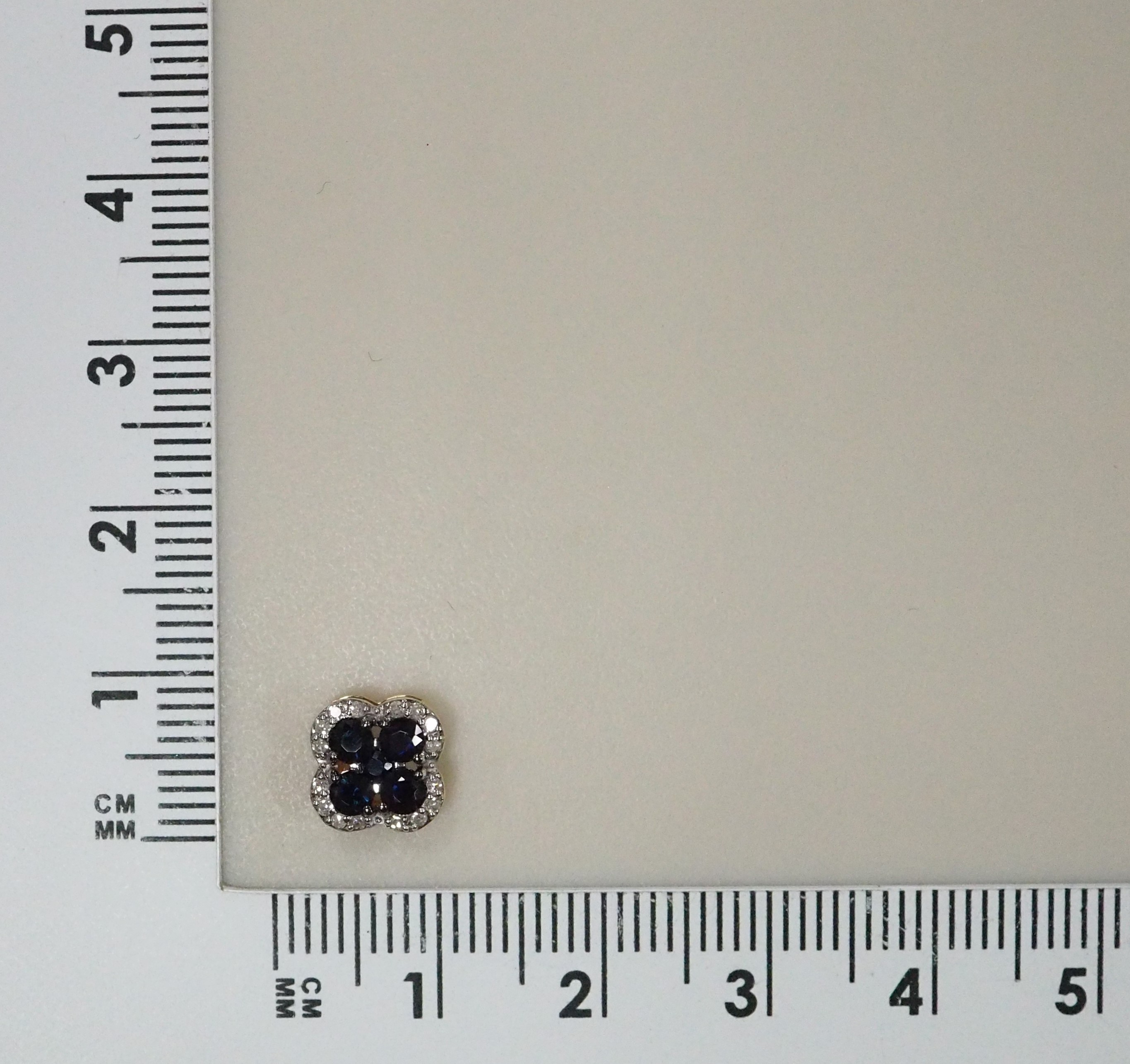 10411-000268 Подвеска (Au 585)